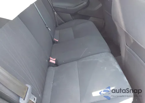 2016 Ford Focus Se из США, поврежденный, VIN 1FADP3K22GL377294